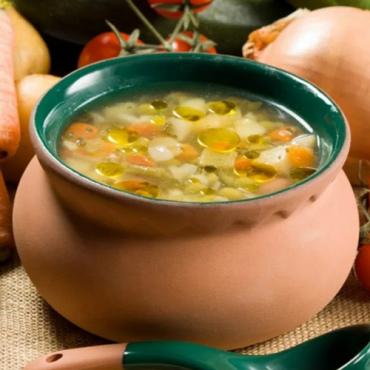 Суп овощной с зелёным маслом